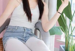 BoBoSocks袜啵啵 – 校服裤里的丝绸梦：稚予写真合集