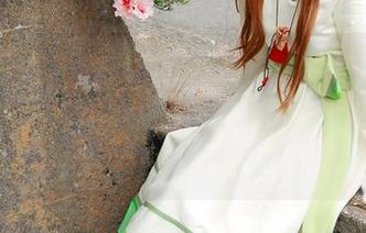 BoLoli菠萝社 – 情不自禁想问，夏美酱的最新图包——这和服到底有多好看，你们觉得？