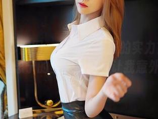 Feilin嗲囡囡 – 这是水手服的实力？SiByl李思宁的全套写真真让我意外。
