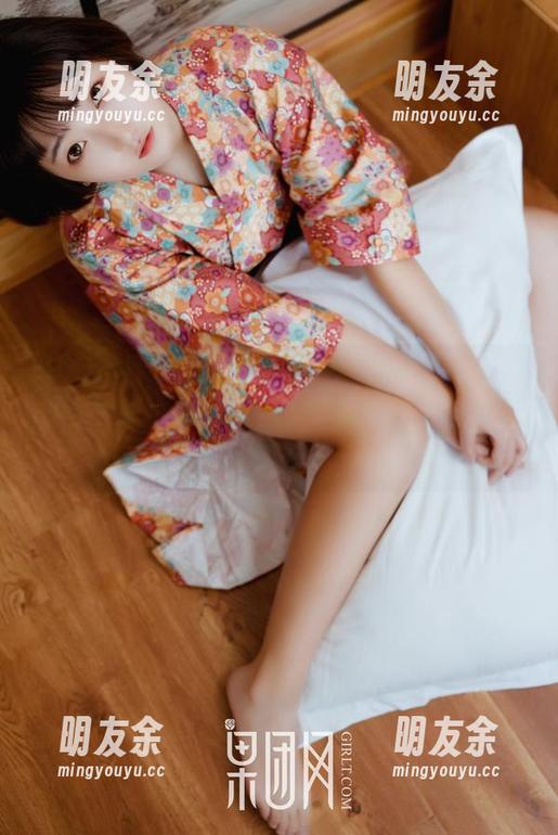 GIRLT果团网 - little贝壳喵的黑丝作品集刚更新，脑海里一下子就浮现了很多画面。