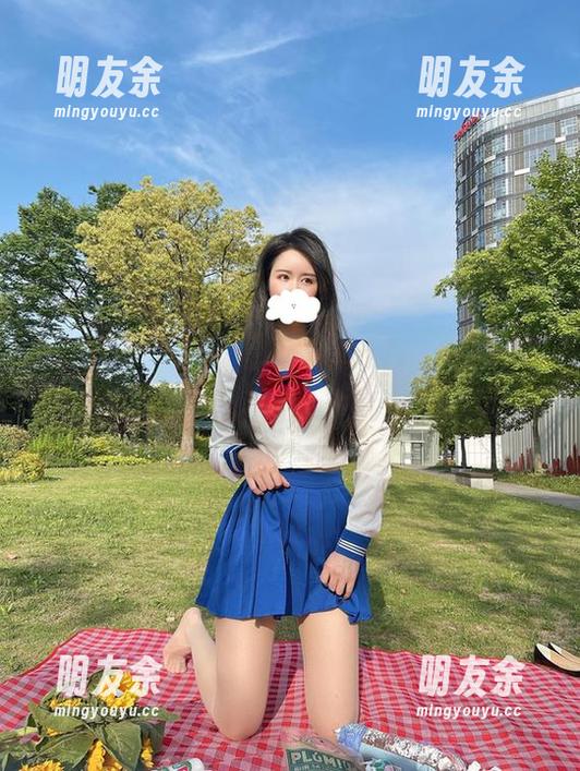 微密圈 - 私房美图？July芝岚居然能把“甜心”拍得这么清新，这让我也想试试。