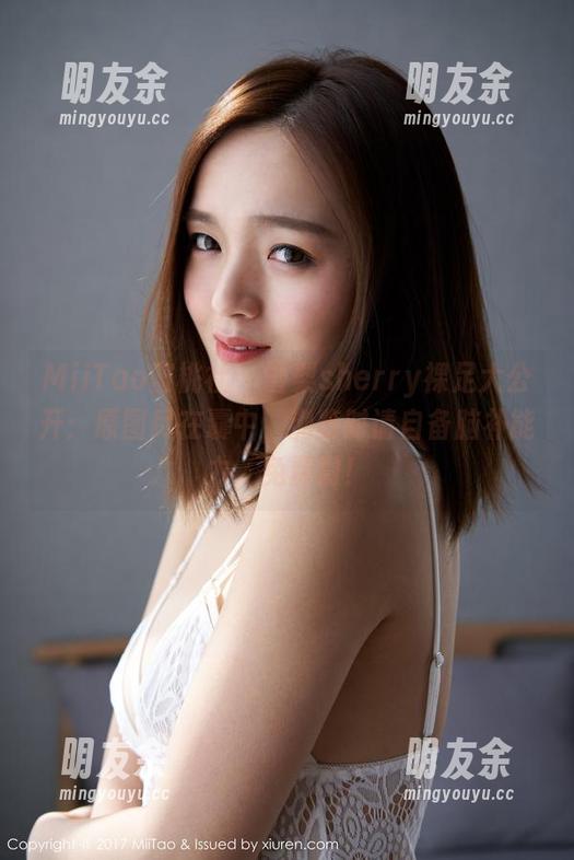 MiiTao蜜桃社 - 雪梨sherry裸足大公开：原图尽在囊中，浏览时请自备脑补能力，免费哟！
