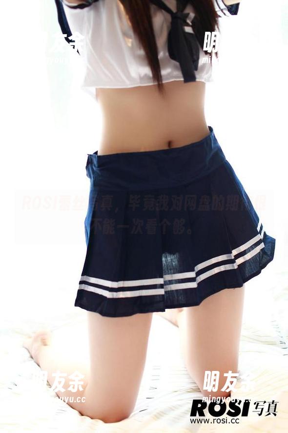 ROSI蕾丝写真，毕竟我对网盘的期待恨不能一次看个够。