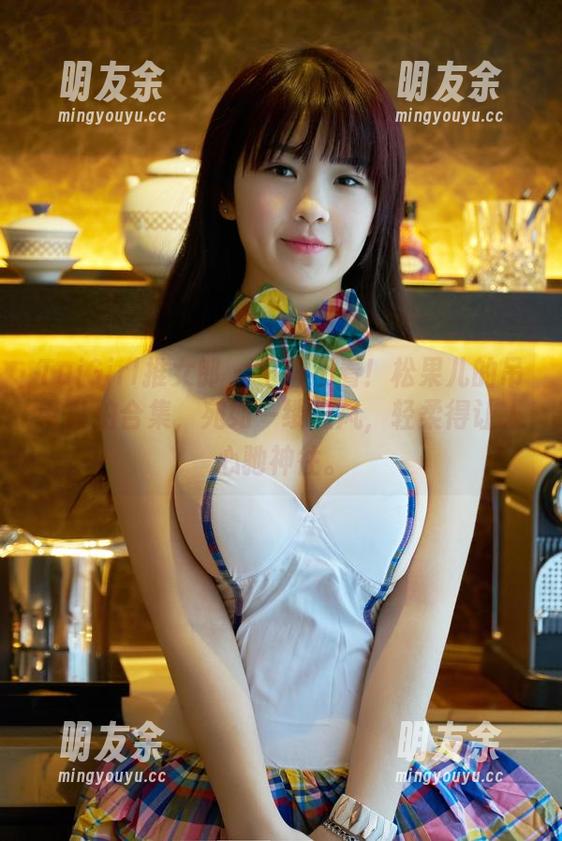 TuiGirl推女郎 - 不得不看！松果儿的吊带私拍合集，宛如一缕微风，轻柔得让人心驰神往。