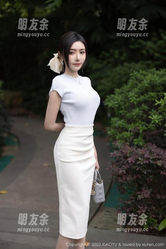 XIAOYU语画界 - 私房图集里，徐莉芝Booty和那些无法放下的高跟鞋对话