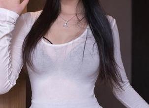 Xiuren秀人网 – 豹纹不是潮流标，卓君Jeanes却偏要分享自己的叛逆。