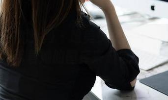 Xiuren秀人网 – 唯美少女心：当可乐Vicky带着她的图库来“勾搭”你。
