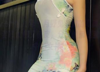 Xiuren秀人网 – 月野兔美妞的写真：女王的姿态忧伤又俏皮，分享的都是我心目中的女神！