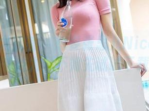 YouMi尤蜜荟 – 想要张思允Nice的全套秘书魅力？不如先试试下载！