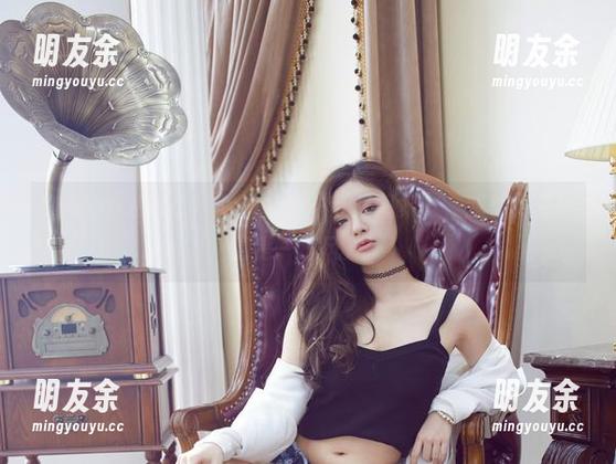 YouWu尤物馆-艾小青 YouWu尤物馆 - 传说中的“红裙图集”,我看见艾小青是一道风景。