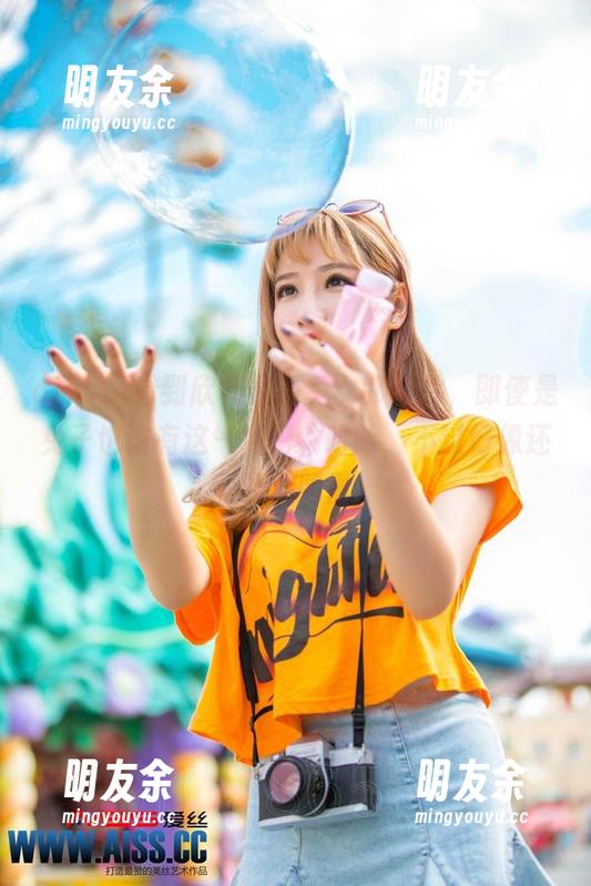 aiss - 看到欣杨最新兔女郎图片，即使是兔子也该有这气场吧，哈哈，不过好像还需要点胆量。