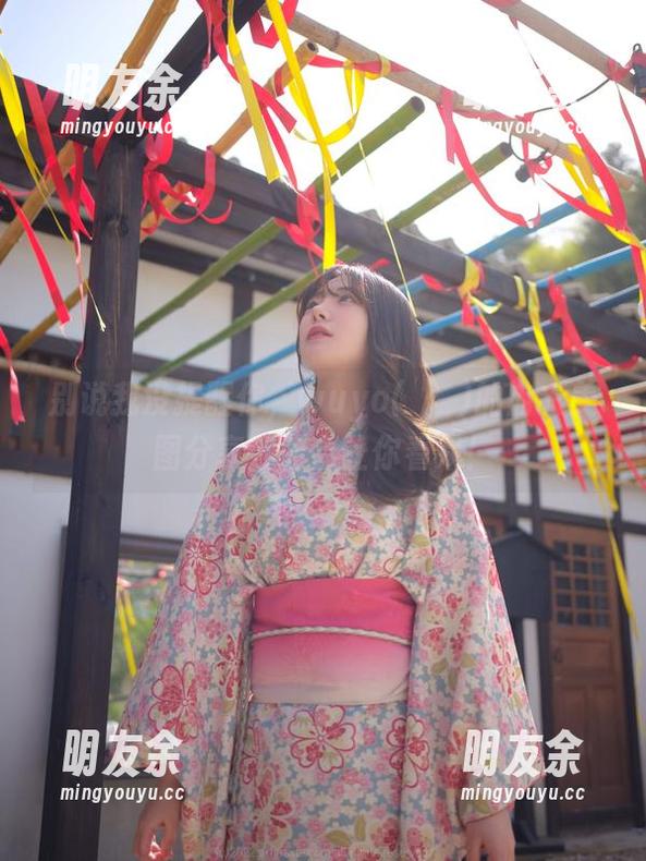 别说我没提醒你，wuyo(우요)的内衣美图分享可能会让你看呆！