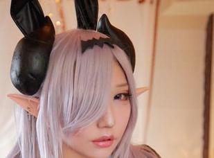 サク(saku)的妹妹？别告诉我照片里还有个同款的可爱段子。