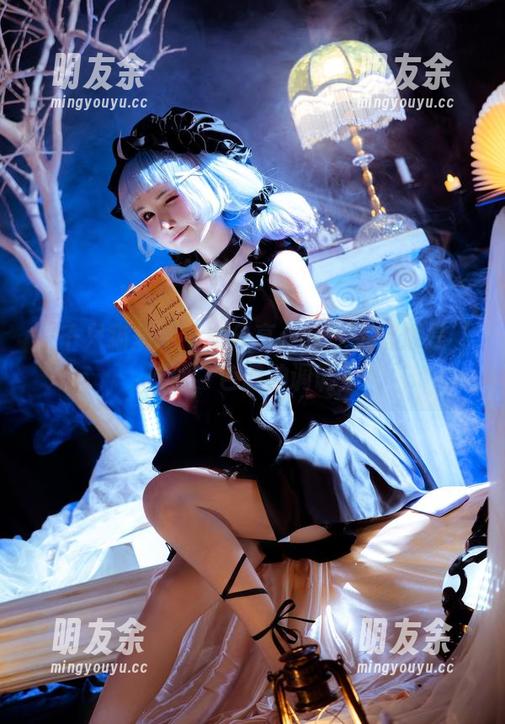 一千只猫薄禾毛衣分享：每一张都像是‘神仙’色调的调调！