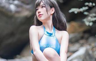 七七娜娜子的COS魔力，让圣诞魔太郎在眼前舞动！
