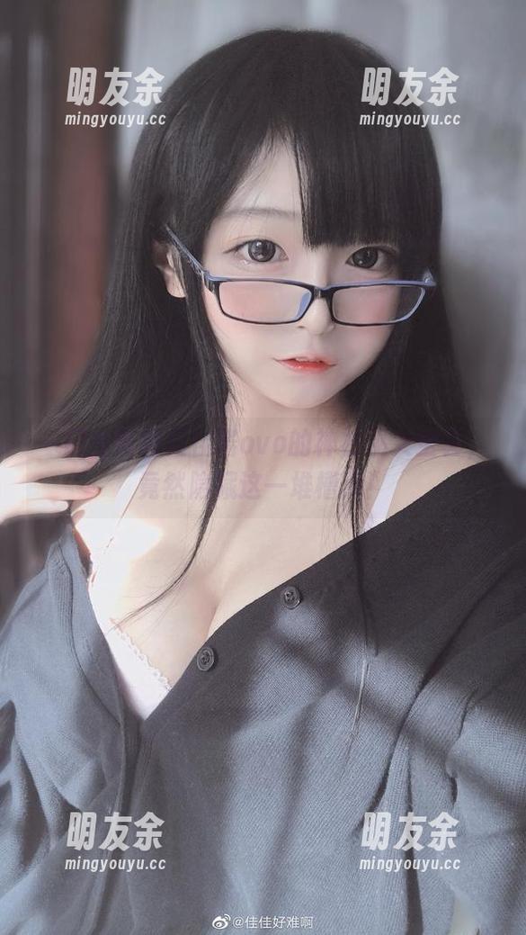 一口气看完佳佳酱ovo的神社巫女全套，竟然隐藏这一堆槽点！