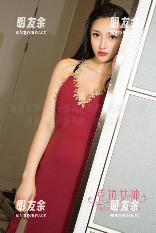 克拉女神-百琳 克拉女神 - 这一季私拍热荐,百琳的美腿图包令人欲罢不能,快收藏吧!