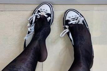 微密圈 – 卡通百科老王与夏天的约会：别忘了，免费的补给资源面前怎么能拒绝！
