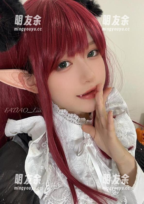 发条少女yoki的无圣光海边套图，看看海风能把她吹成怎样的模样！