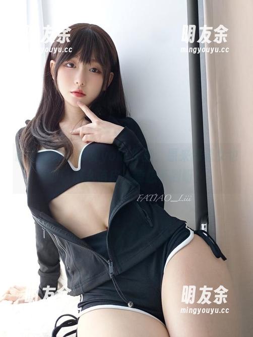最新的发条少女yoki作品：原来修道女也可以那么俏皮，意想不到呀！