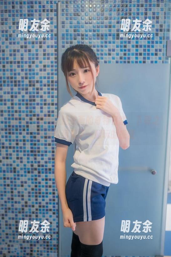 草莓美眉在喵糖映画的奇特日常，下载之后偷偷和果子一起玩的感觉