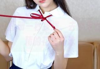 嗲囡囡 – 图册一秒撩拨，去泳池看悦爷妖精的花式游泳