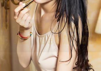 头条女神 – 当文雪遇上粉色：在网盘里大胆集结，果然“鉴色如潮”的好选择。