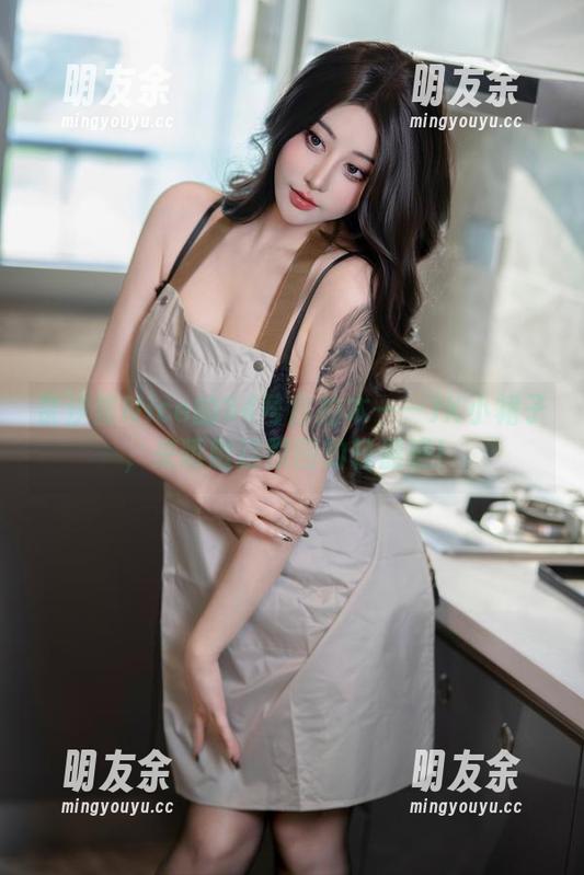 奈汐酱Nice的34号自拍本——JK小裙子，来瞅瞅这原图的轻盈感！