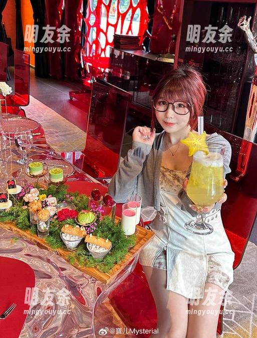 看宝儿mysterial如何让肉丝变得如此有趣——图集大揭密？