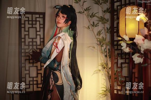 图包揭秘，小容仔咕咕咕w的无圣光“厨娘”边缘日常，真香预警！