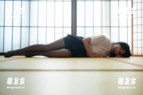 原图出炉，岛田云溪和她的狗狗：难道能让我每天都遛狗？