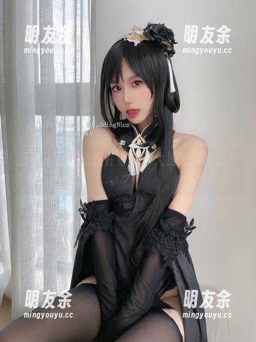 透明了，难道我在看布丁大法的新年贺卡？