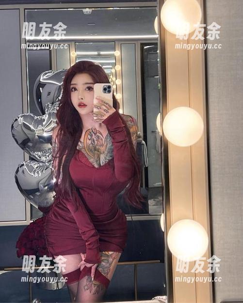 微密圈 - 希希Gina黑白写真：福利送不停，图包竟然还会自带滤镜！