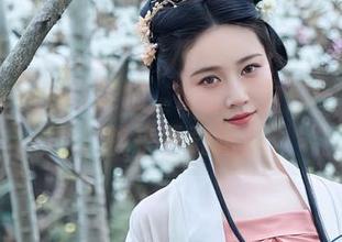 年年Nnian与美腿，此生只为你一腿倾倒。快来下载吧！