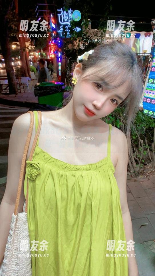 御子Yumiko 御子Yumiko口罩造型大赏,福利图集释放一丝温柔的戏谑!