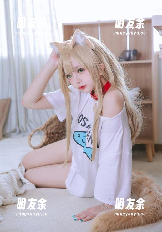 看！日奈娇的豹女郎新姿势，美图争先来，果然“豹出”不凡！