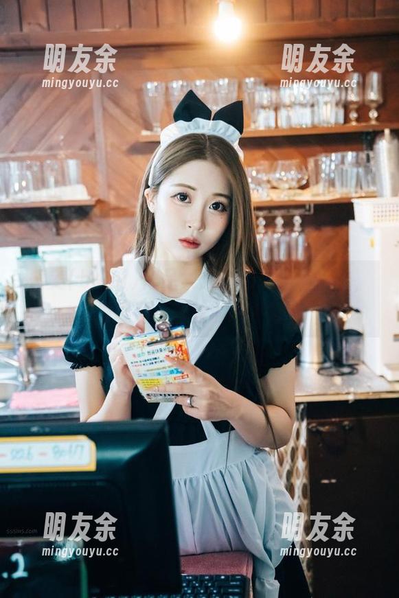 普美(bomi)作品集：御姐，细细品味，发现那一丝丝的不平常。