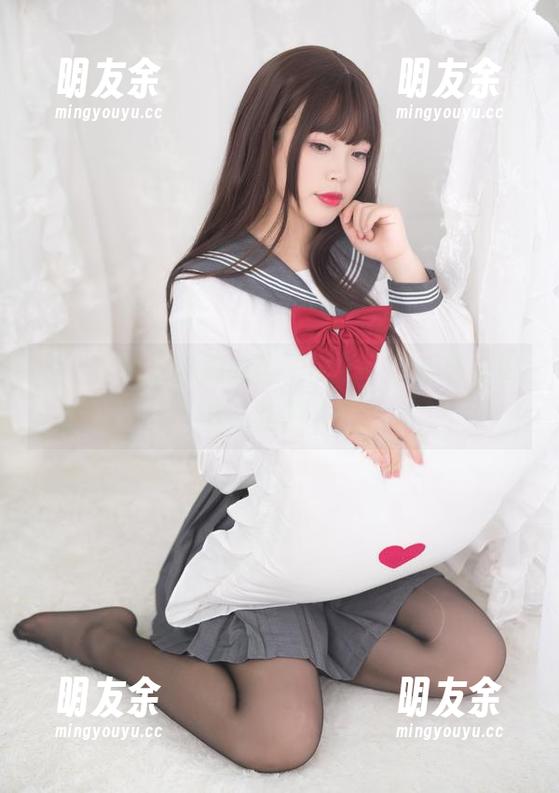 收下这张水手服的杏子夫人，水手妹子好像又回来了！