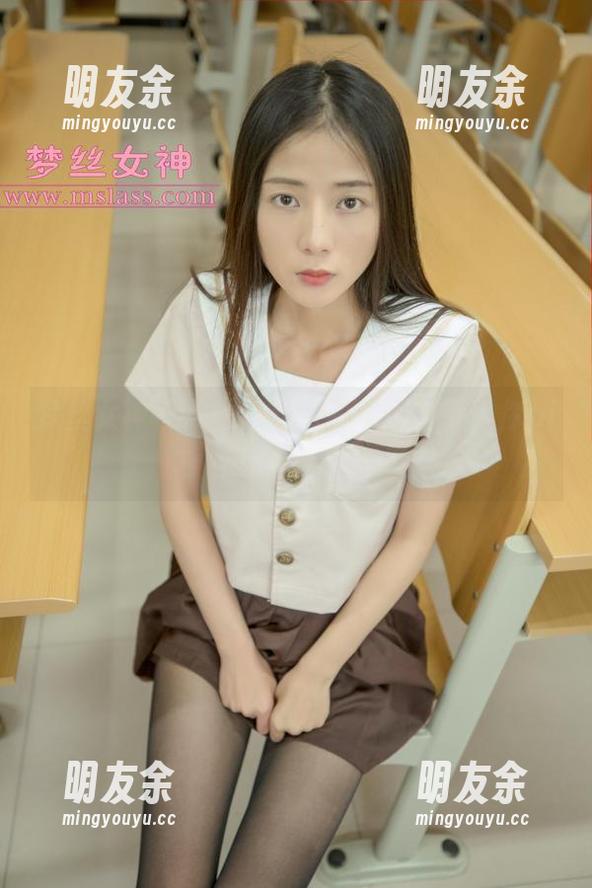梦丝女神 - 灵唯，女孩的高清套餐，你pick哪一款？
