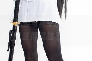 森萝财团 – 私房写真中的小梓，空姐的制服竟然迷得我找不到北了。