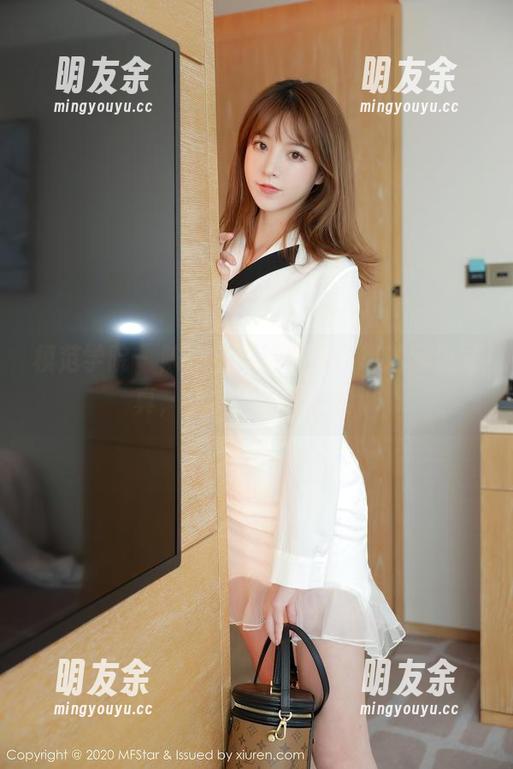 模范学院 - 陈怡曼独特视角，精选黑色写真，果然不走寻常路。