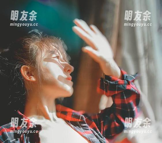 樱晚gigi的私拍牛仔裤，试想一下，如果牛仔裤会说话？