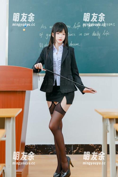 “就问清水由乃这波花嫁套图，能不能给我来一份备份，太好玩了！”精选