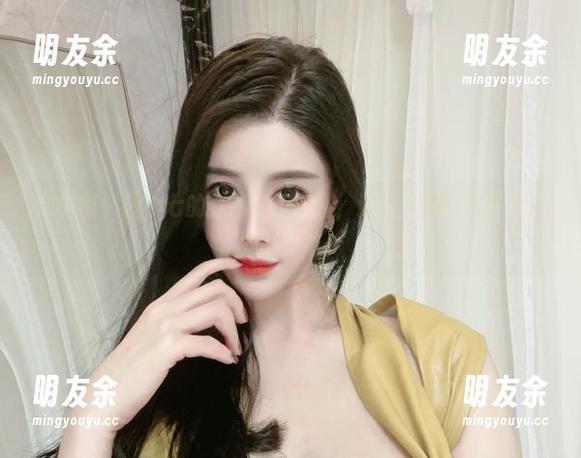微密圈 - 猪小七的作品《天使》，通常资源都藏在感性的小角落。