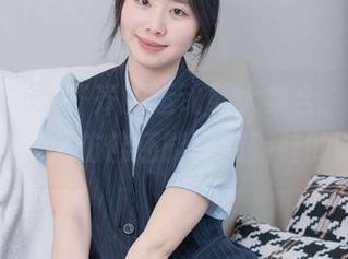 甜予摄影 – 齐齐的运动鞋大集合，壁纸流行风回归，仿佛还能闻到新鞋的味道。