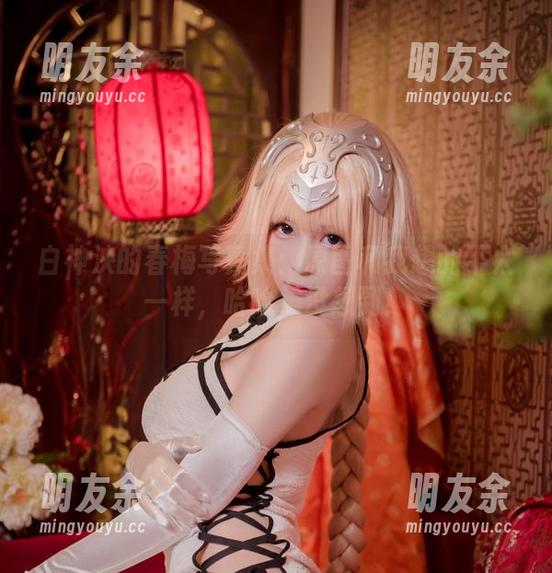白神泱的春梅写真集：原图和我想的不太一样，哈哈，没想到！