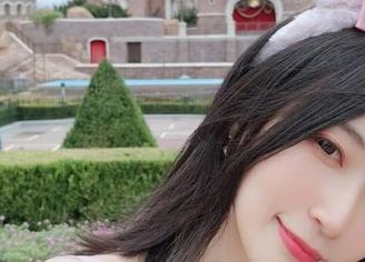 白银81的旅拍——等会，免费资源不一定得收费吧？愉快就好嘛！