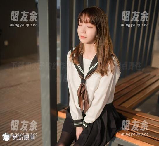下载祖木子豹纹作品，为你的穿搭加点野性，别总是软妹子！