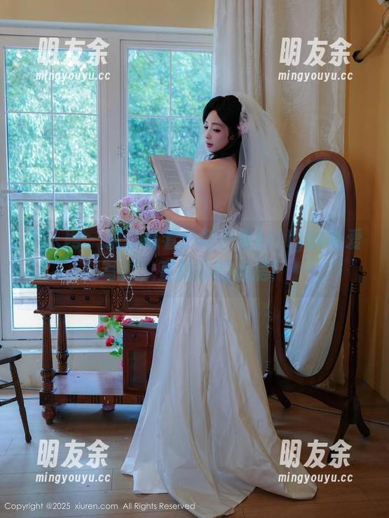 秀人网 - 精选必看！赵小米kitty的可爱写真，直戳你的心房！