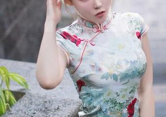 秀人网 – 风景尤美带你看蕾丝，福利图集大公开，别犹豫了！
